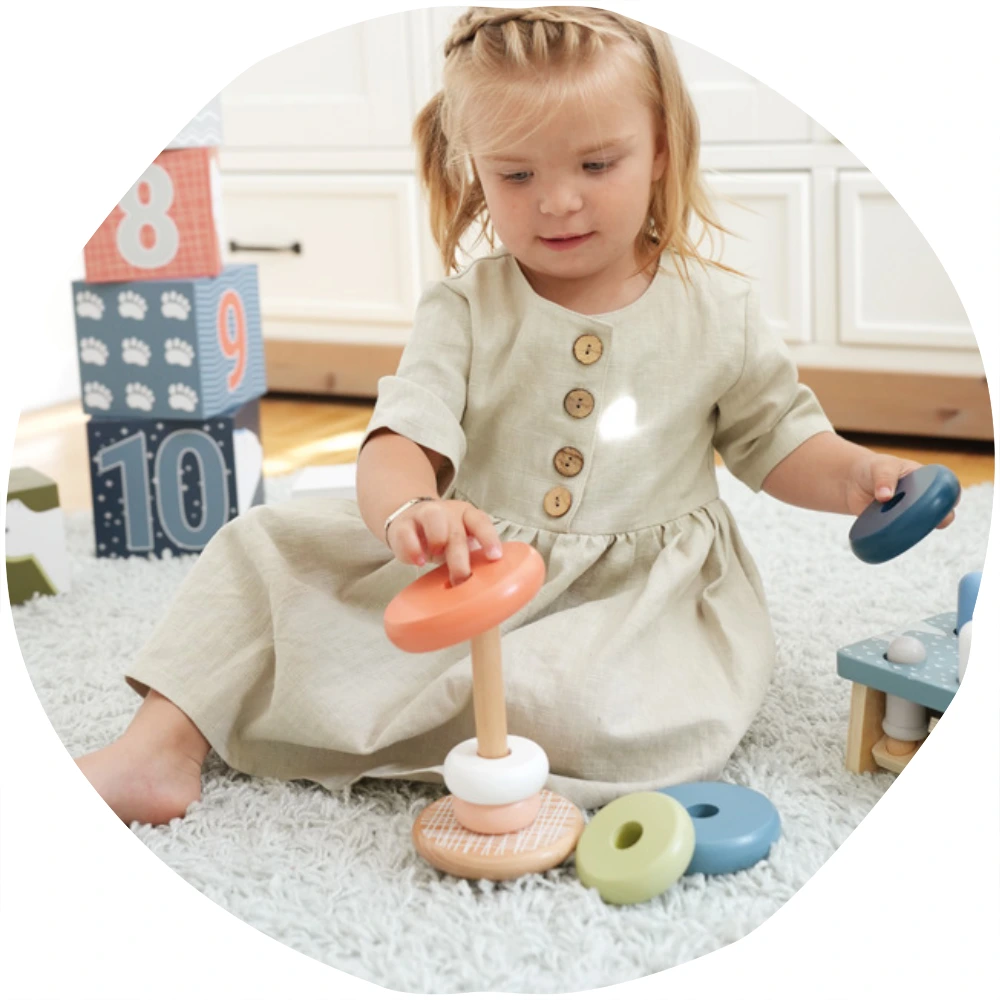 Stapelwürfel Arctic im Kreis angeordnet