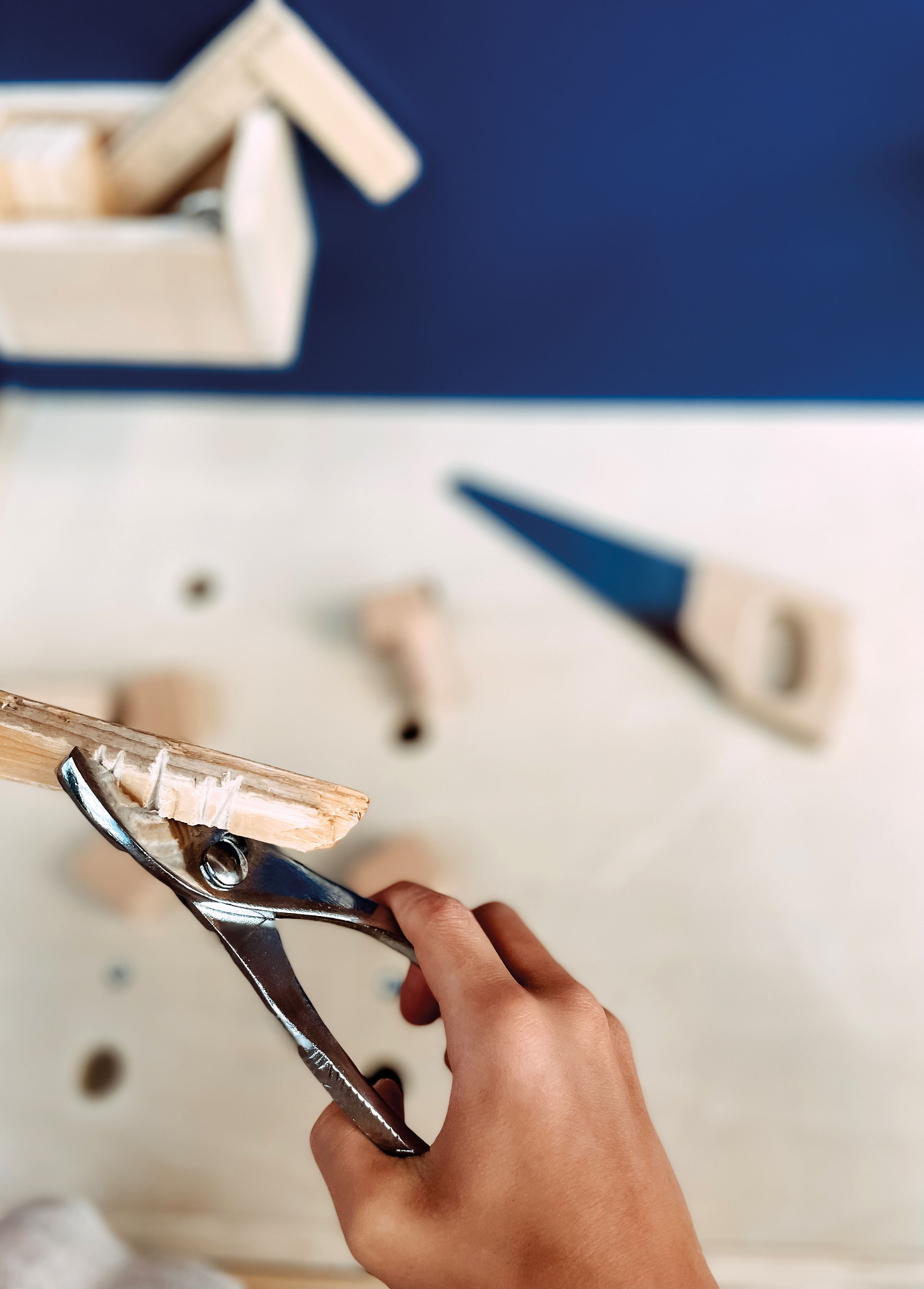 Kinderwerkbank Blau mit Zubehör für Kinder