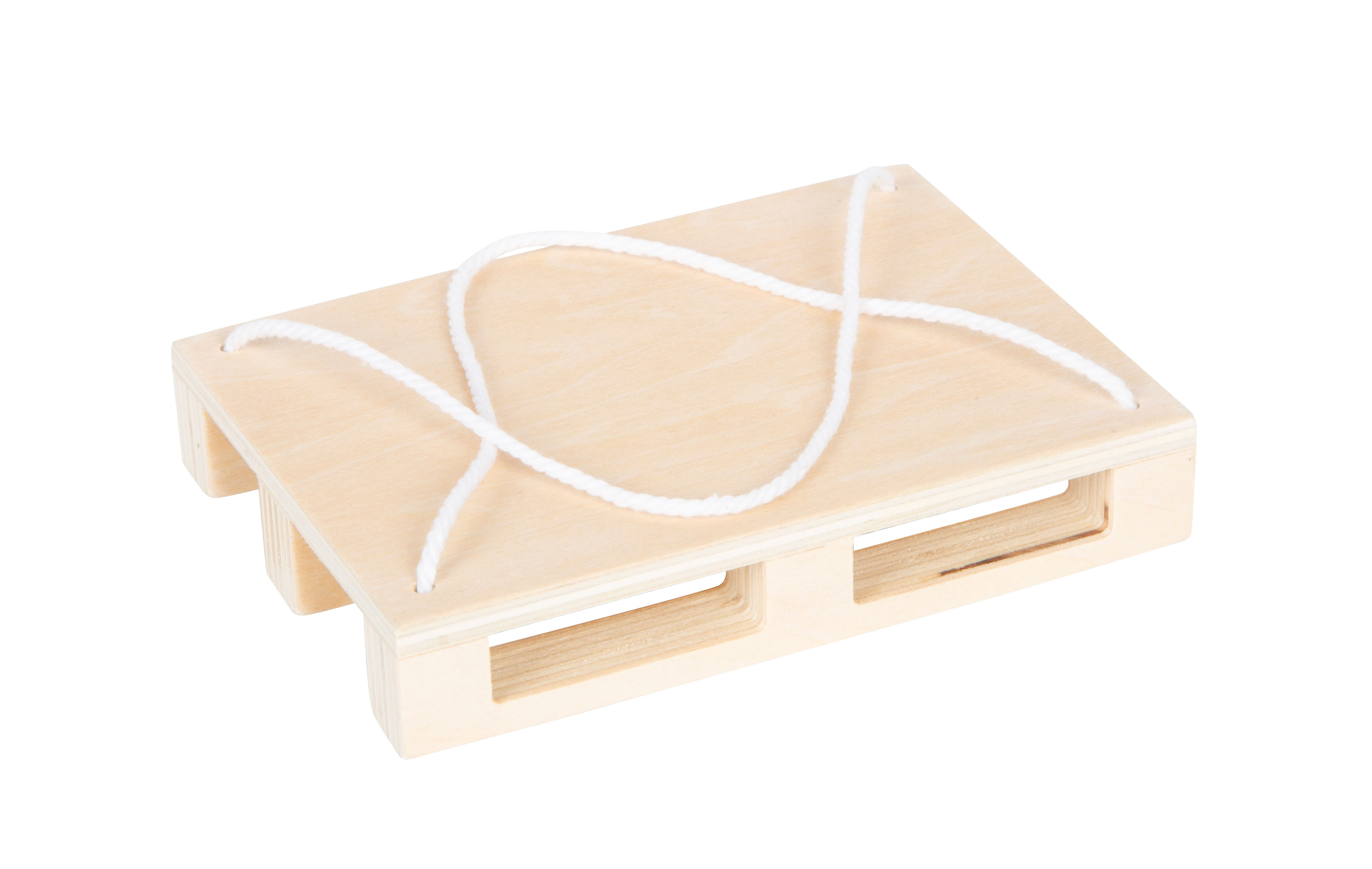 Holzpalette mit Befestigungsseilen für Kranwagen