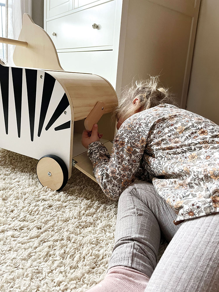 Offene Spielzeugkiste Zebra aus Holz