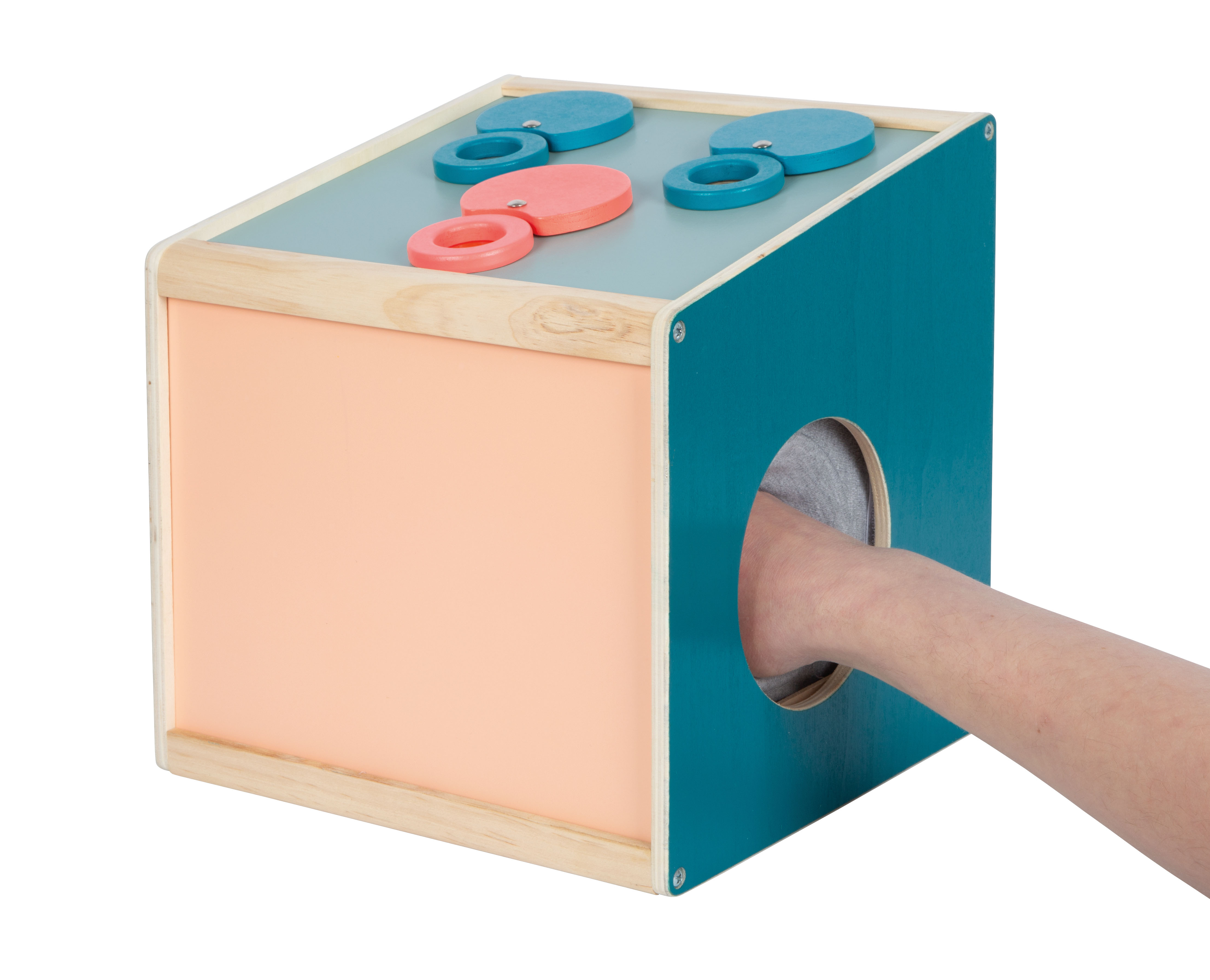 Tastbox mit Öffnungen für Hände