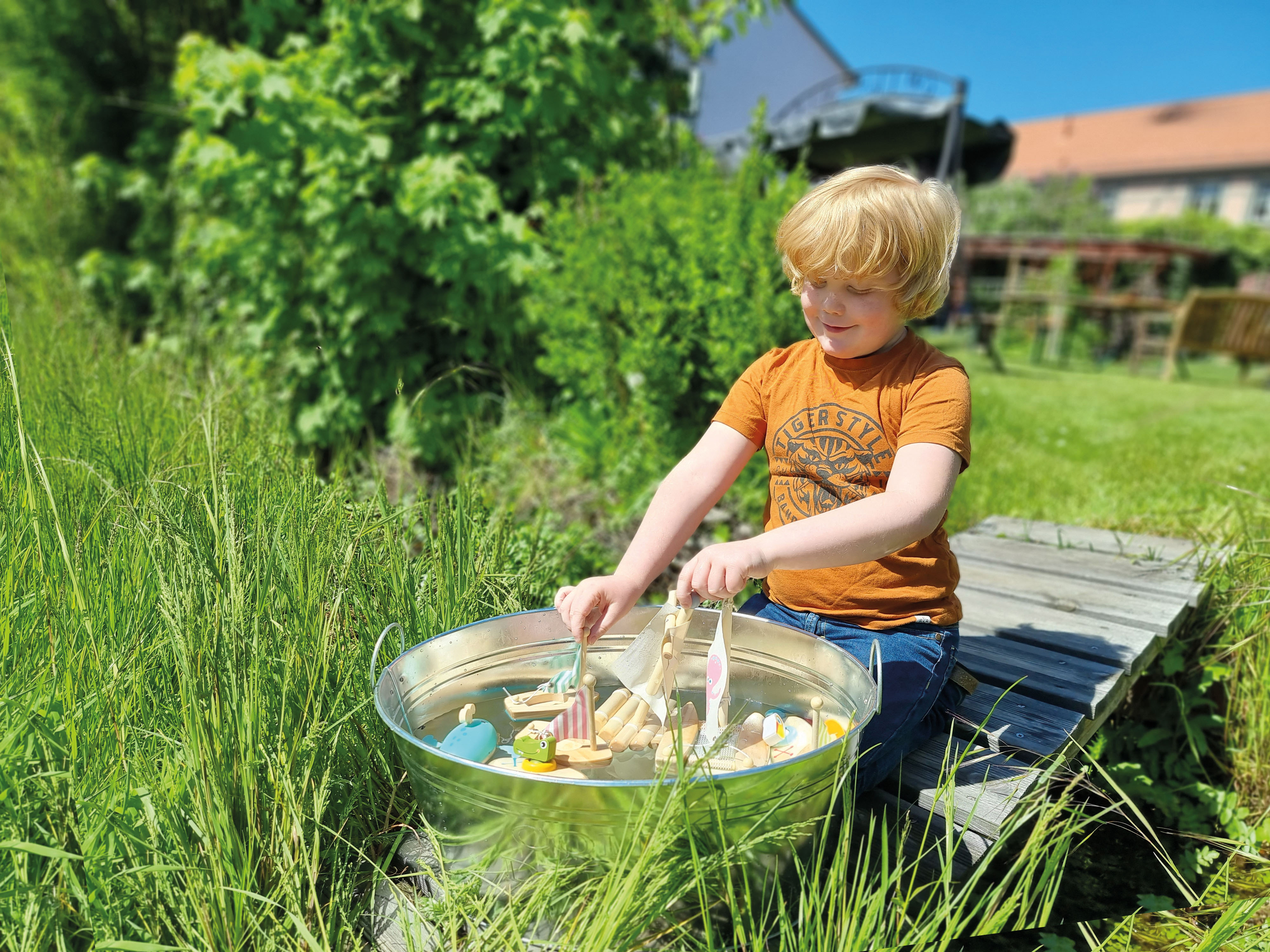 Wasserspielzeug Segelboot Seestern für Kinder