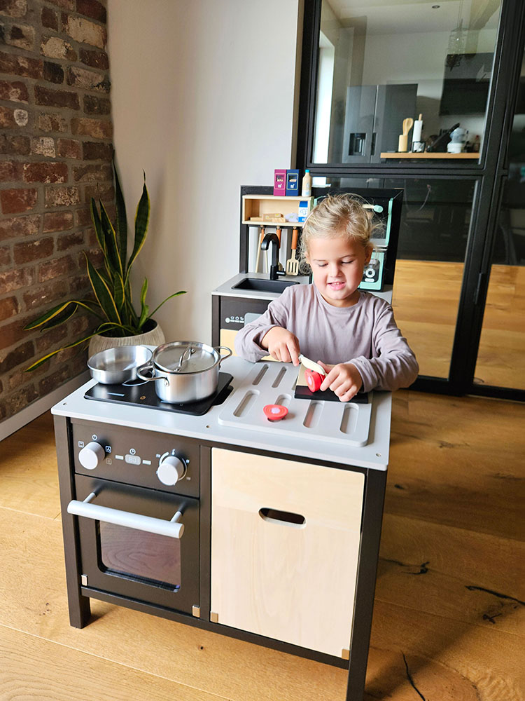 Kinderküche Mit Kücheninsel Industrial Kinderbild