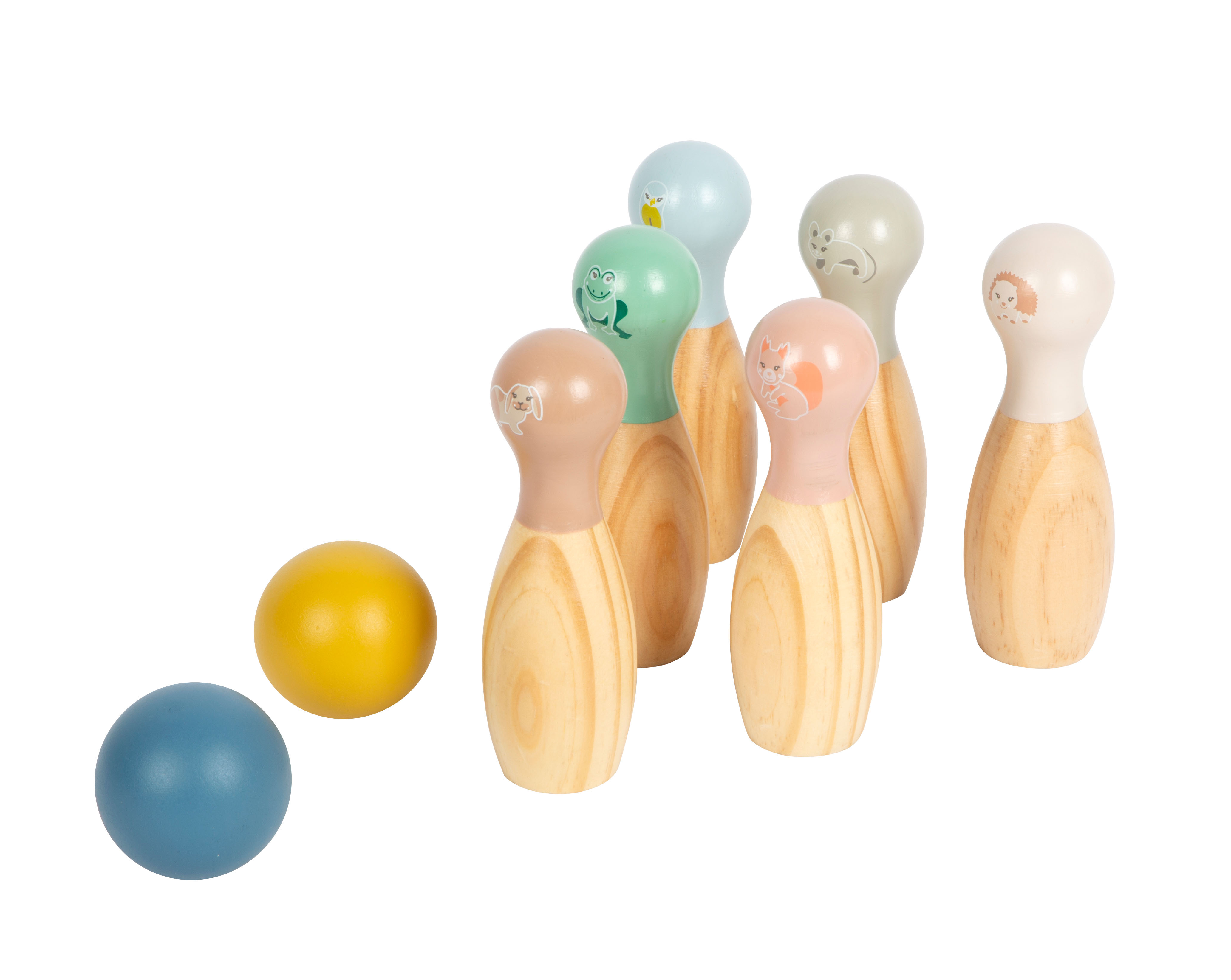 Holzkegel mit Holzkugeln