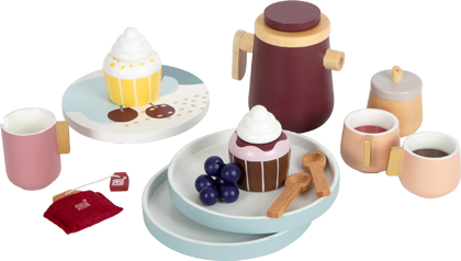 Zubehör für Kinderküche mit Kaffeekanne und Muffins