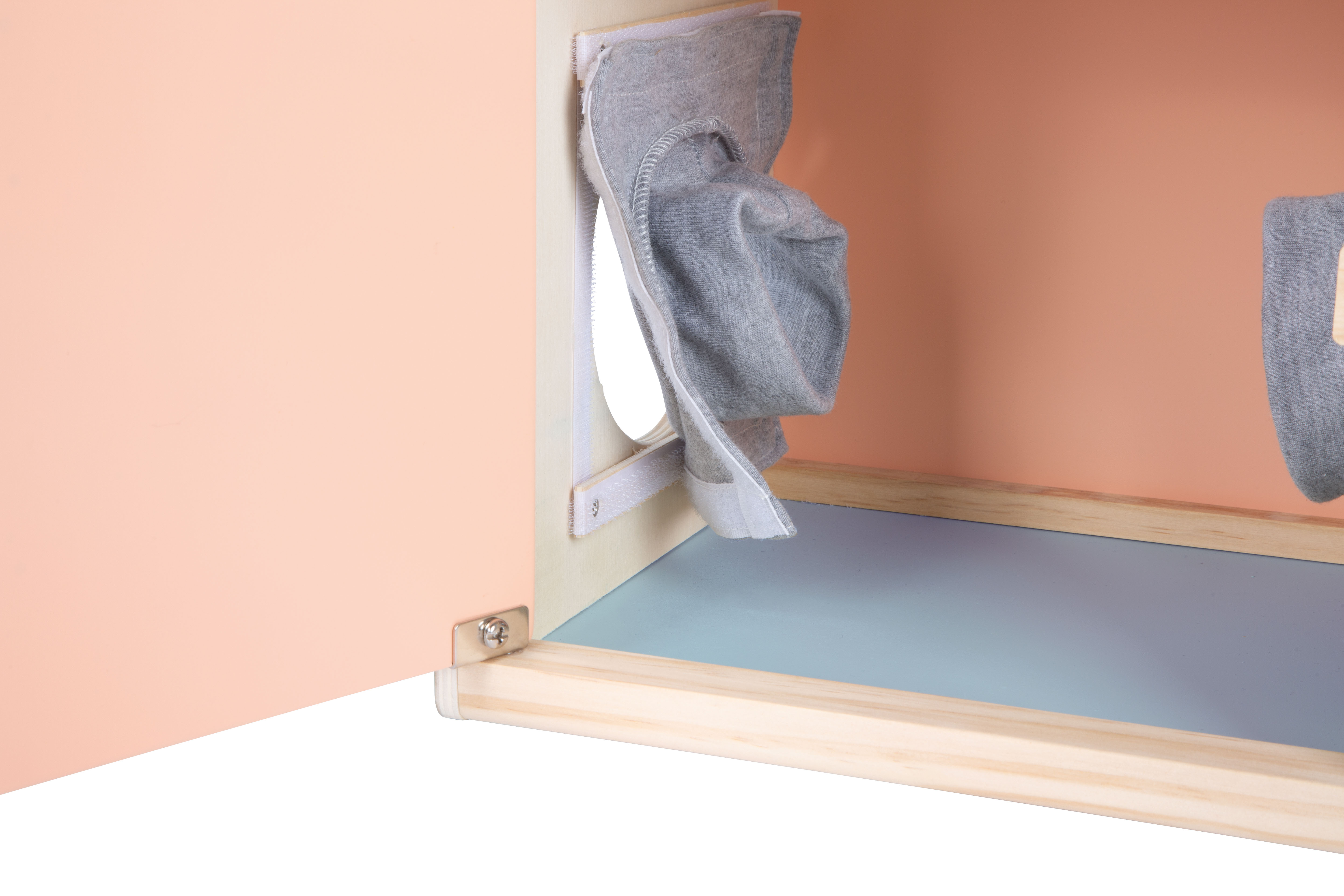 Fühl-Box mit Arm-Bündchen aus Stoff
